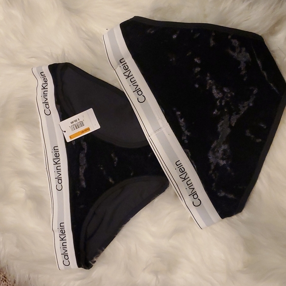 Calvin Klein Velvet Bikini Panty Bundle sz Small - Picture 4 of 7